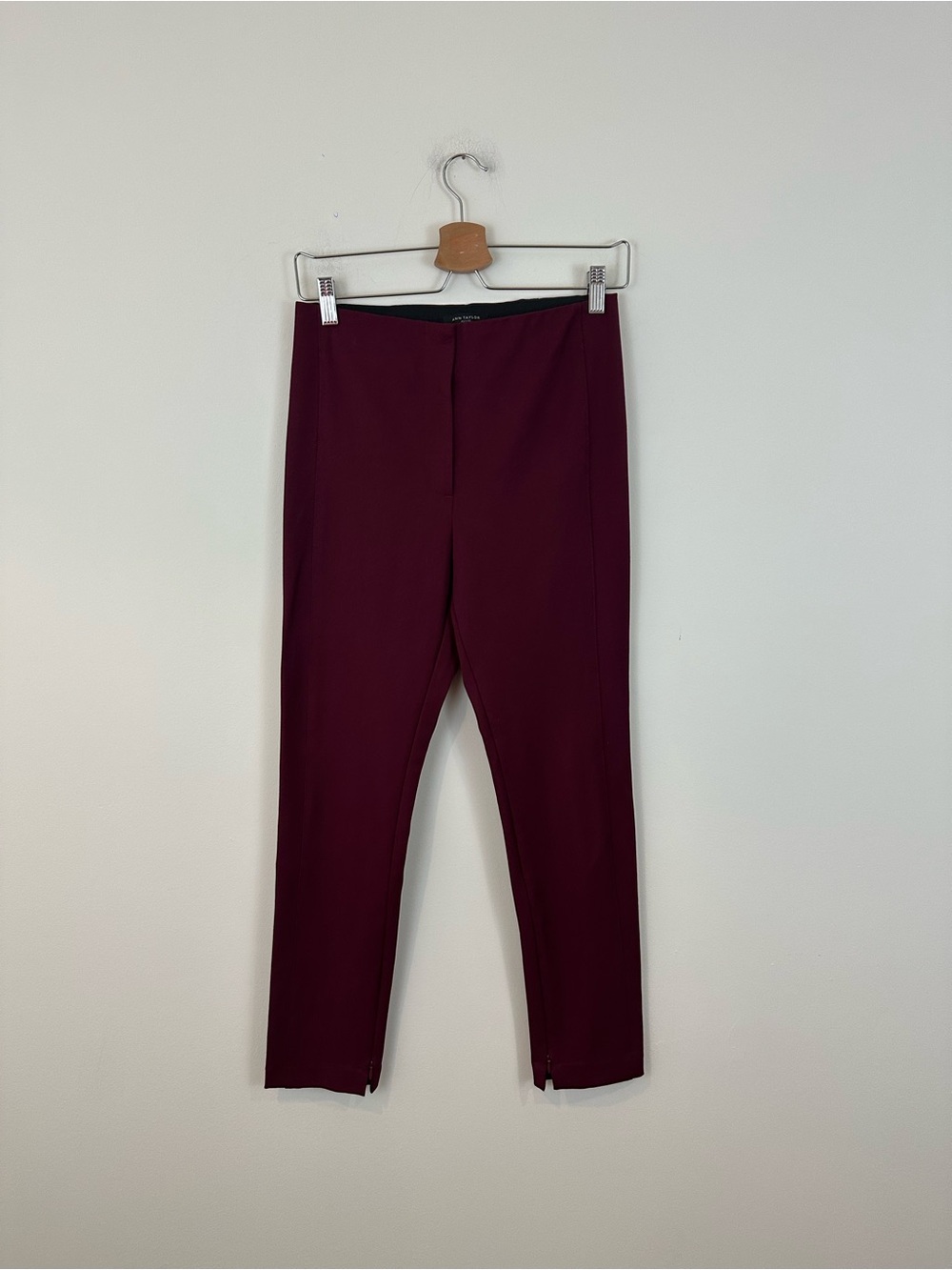 Ann Taylor Maroon Zipper Ankle Skinny Pants Size 4P Petite Women's